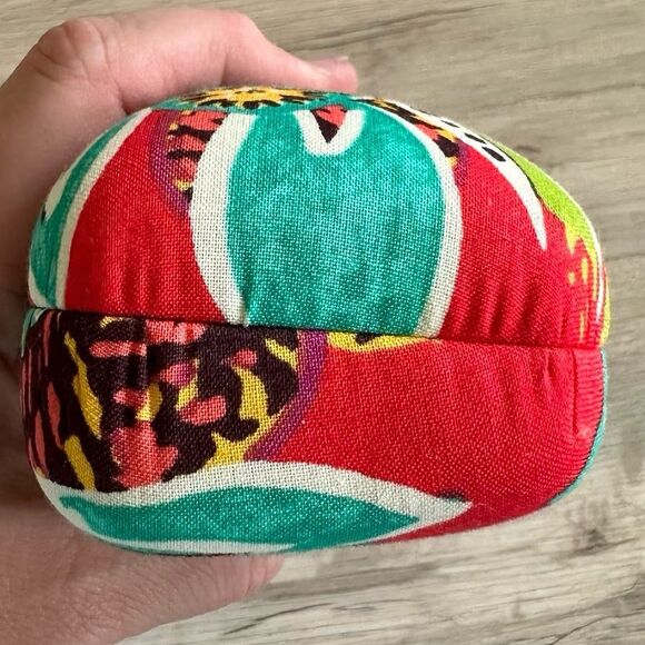 Vera Bradley Rumba Pattern Hard Sunglasses Case - Picture 6 of 10